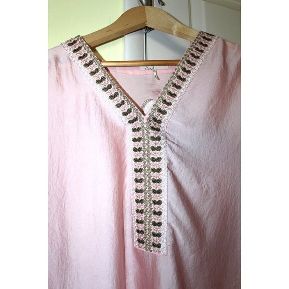 Anthropologie June Embroidered Floral & Cranes Pink Top One Size Flare Sleeves - Picture 3 of 14